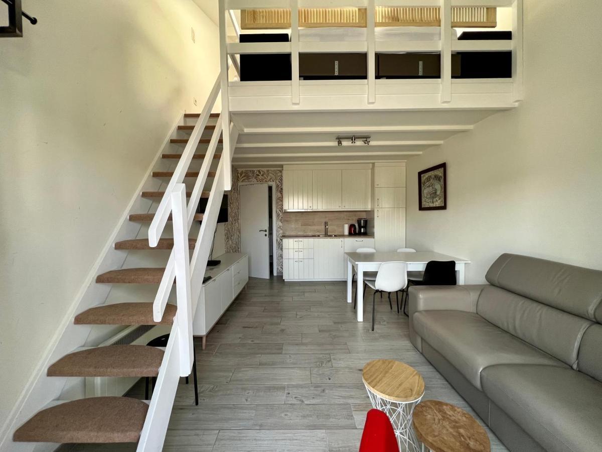 Melroce Holiday Cottage 5502 Бреден Экстерьер фото